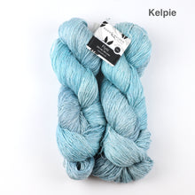 Load image into Gallery viewer, Handmaiden Flyss