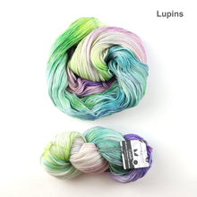 Load image into Gallery viewer, Handmaiden Casbah