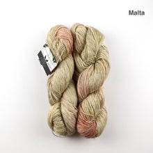 Load image into Gallery viewer, Handmaiden Flyss