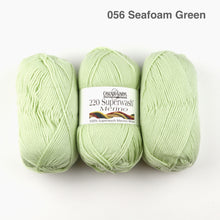 Load image into Gallery viewer, Cascade 220 Superwash Merino