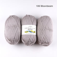 Load image into Gallery viewer, Cascade 220 Superwash Merino