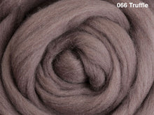 Load image into Gallery viewer, Ashford Corriedale Fibre For Spinning and Felting
