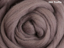 Load image into Gallery viewer, Ashford Corriedale Fibre For Spinning and Felting