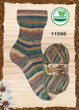 Load image into Gallery viewer, Opal 4-ply limited edition: Schafpate 17 – Wild Nature
