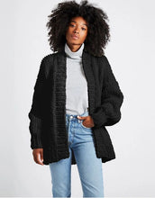 Load image into Gallery viewer, 8 Beginner &amp; Easy Knitting Patterns With Crazy Sexy Wool
