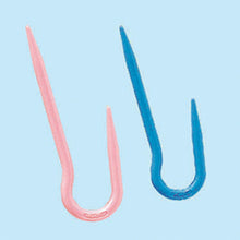 Load image into Gallery viewer, Clover Cable Needles - traditional or u-shape
