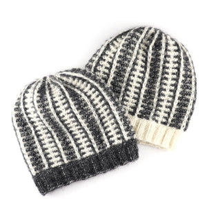 Staggered Ladders Tuque Pattern